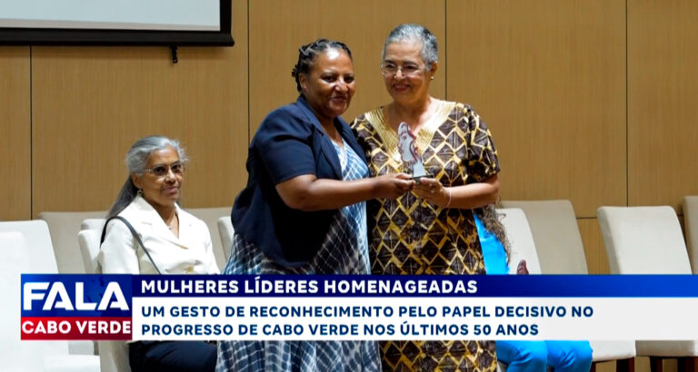MULHERES LÍDERES HOMENAGEADAS