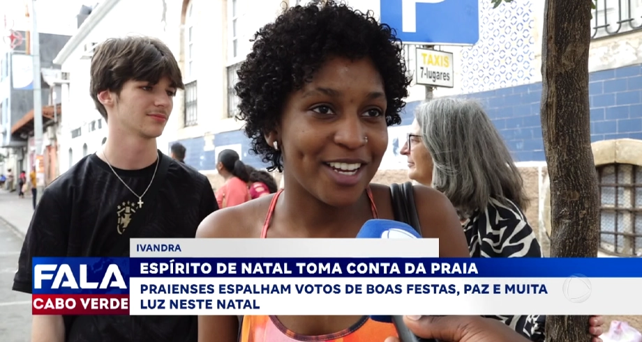 ESPÍRITO DE NATAL TOMA CONTA DA PRAIA