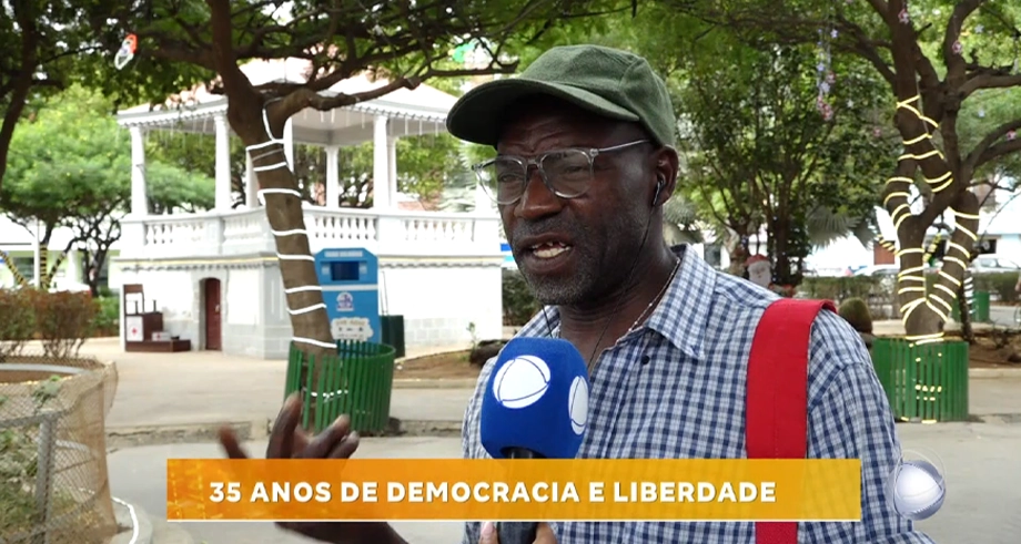 35 ANOS DE DEMOCRACIA E LIBERDADE