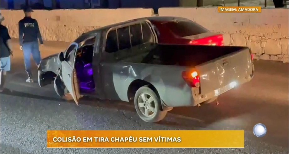 COLISÃO EM TIRA CHAPÉU SEM VÍTIMAS