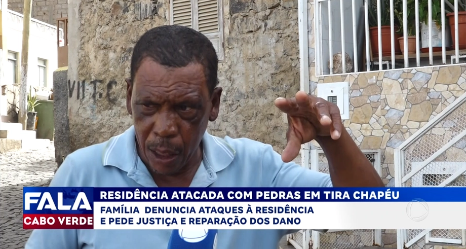 RESIDÊNCIA ATACADA COM PEDRAS EM TIRA CHAPÉU