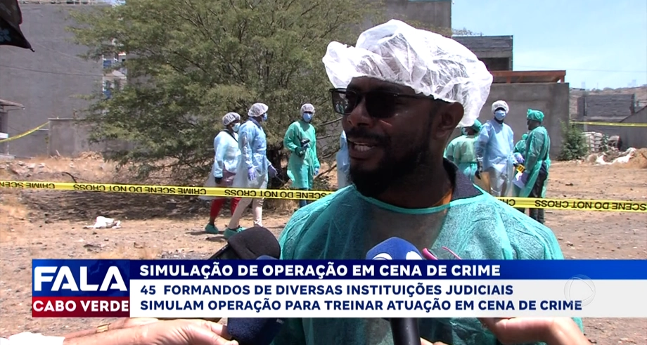SIMULAÇÃO DE OPERAÇÃO EM CENA DE CRIME