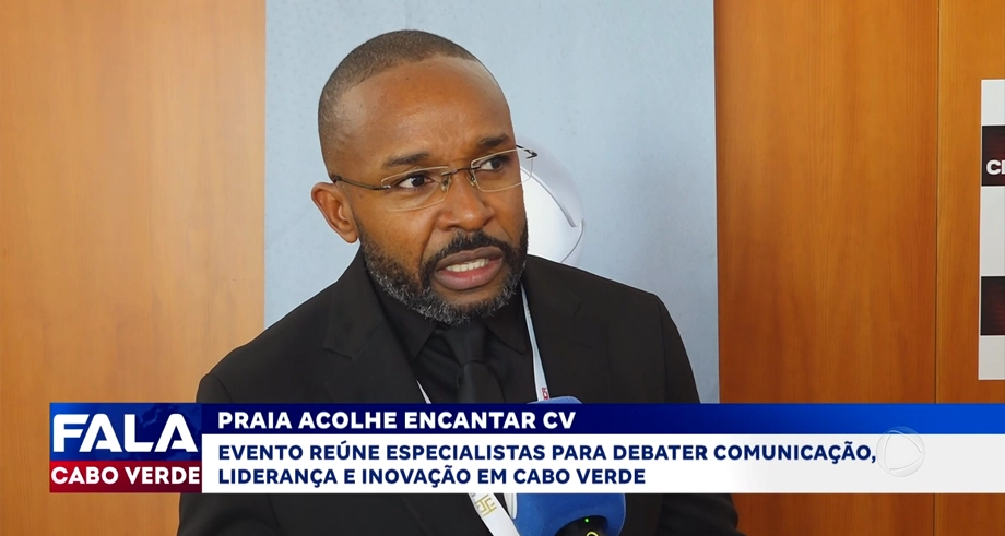 PRAIA ACOLHE ENCANTAR CV