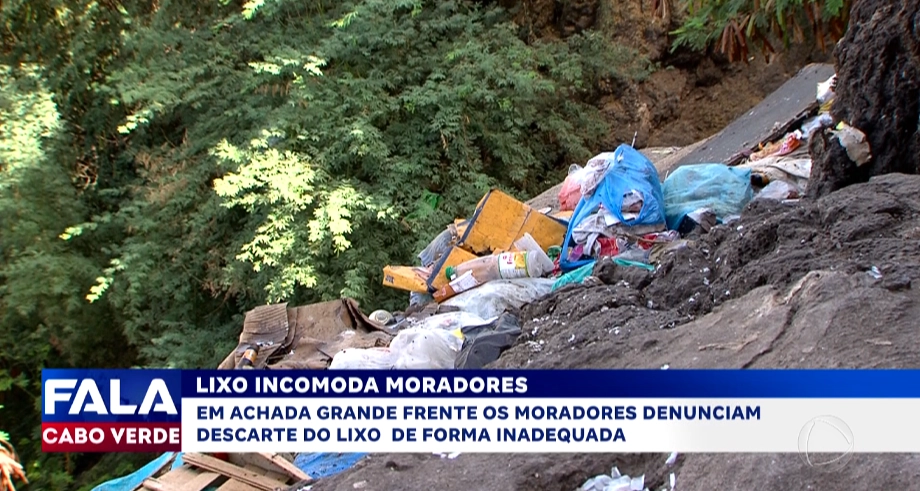 Moradores denunciam descarte inadequado de lixo em Achada Grande Frente