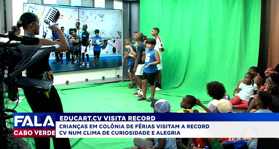 Record Cabo Verde recebe crianças de colónia de férias