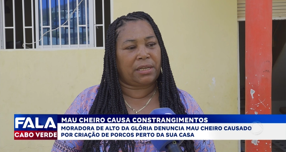 MAU CHEIRO CAUSA CONSTRANGIMENTOS