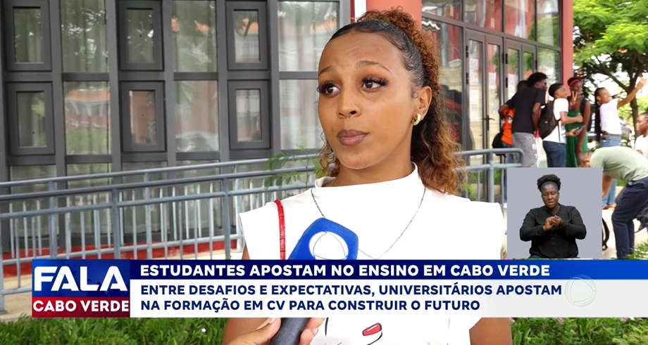ESTUDANTES APOSTAM NO ENSINO EM CABO VERDE