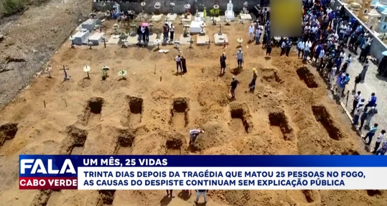 “UM MÊS, 25 VIDAS”